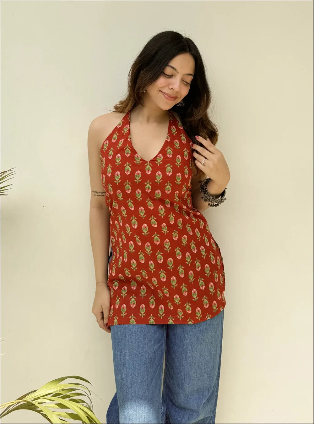 Effortless Elegance – Trendy Short Kurtis for the Modern Woman