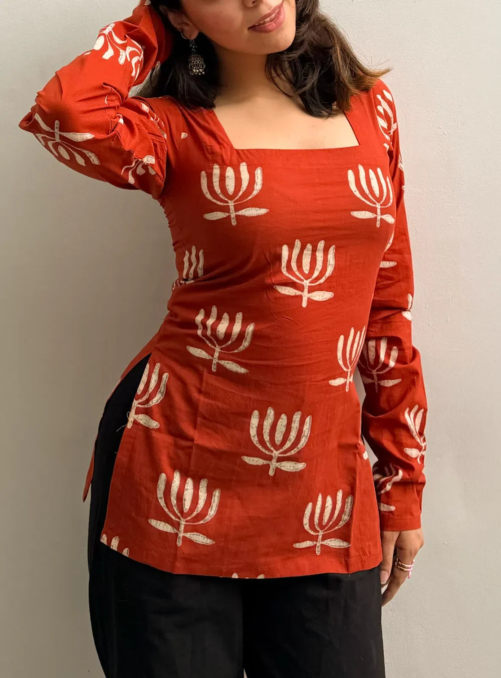 Elegant Women’s Short Kurti – Comfortable, Stylish and Versatile Indian Wear for Every Occasion