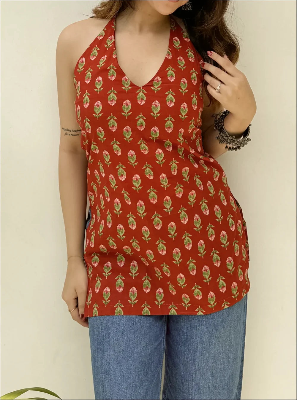 Effortless Elegance – Trendy Short Kurtis for the Modern Woman