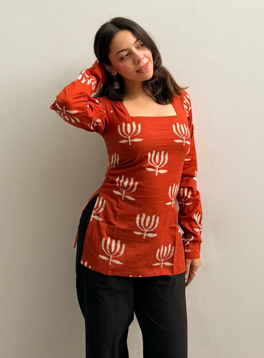 Elegant Women’s Short Kurti – Comfortable, Stylish and Versatile Indian Wear for Every Occasion