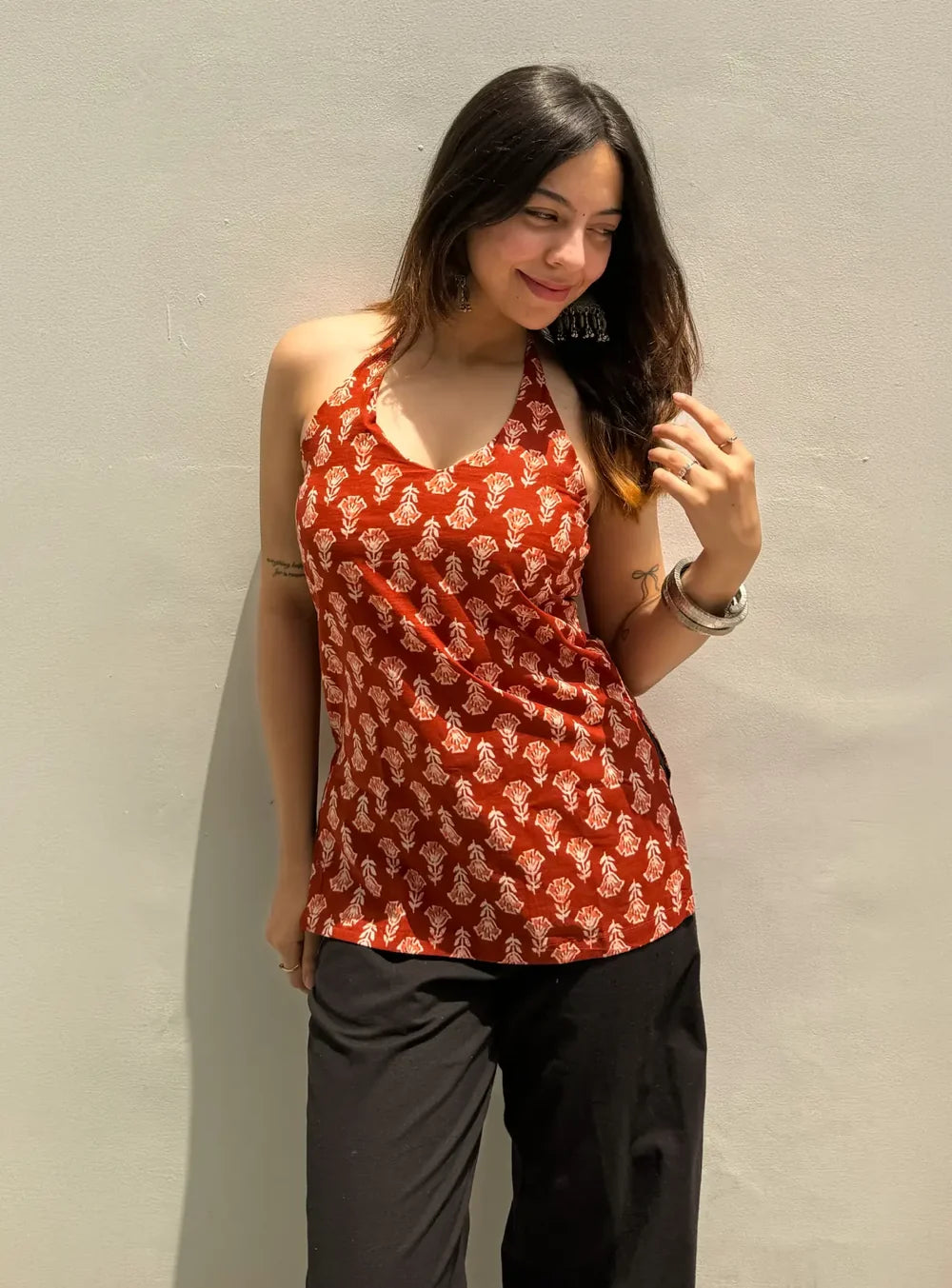 The Chic Kurti Edit – Modern Styles with a Touch of Tradition