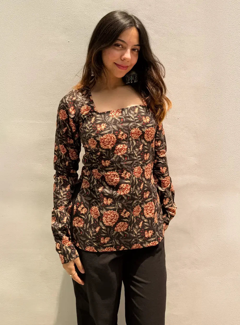Trendy Indian Short Kurti for Women – Comfortable and Elegant Ethnic Wear for Everyday Styling