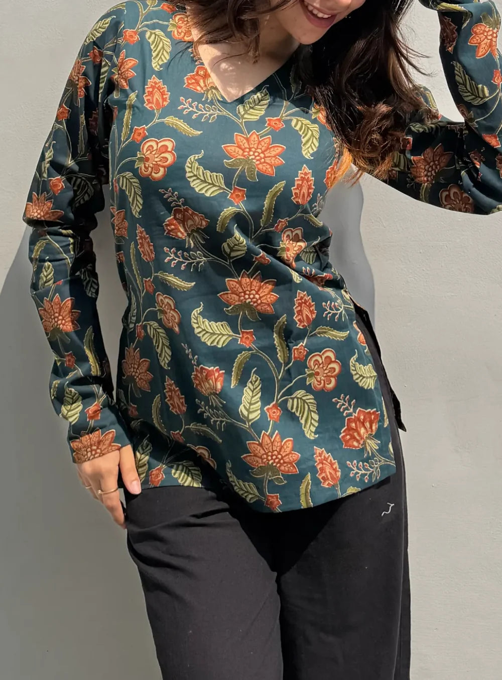 Grace Meets Glamour – Exclusive Short Kurtis for Effortless Indian Fashion