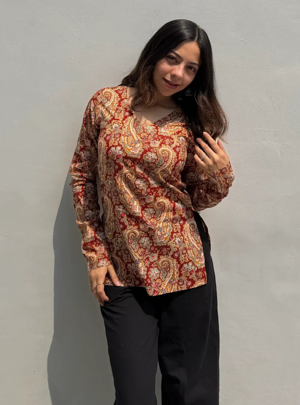 Royal Touch, Modern Vibe – Elegant Short Kurtis for Contemporary Women