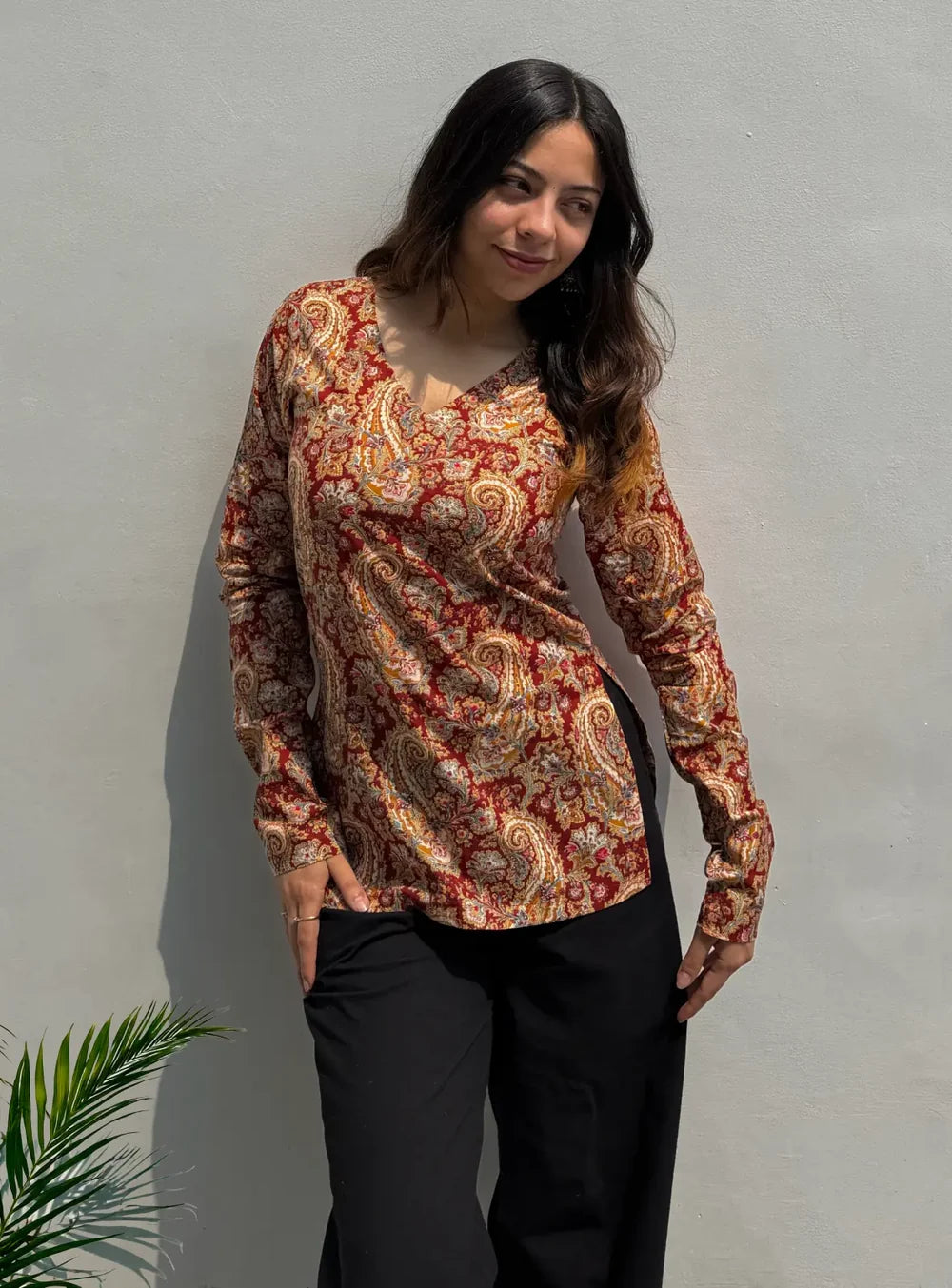 Royal Touch, Modern Vibe – Elegant Short Kurtis for Contemporary Women