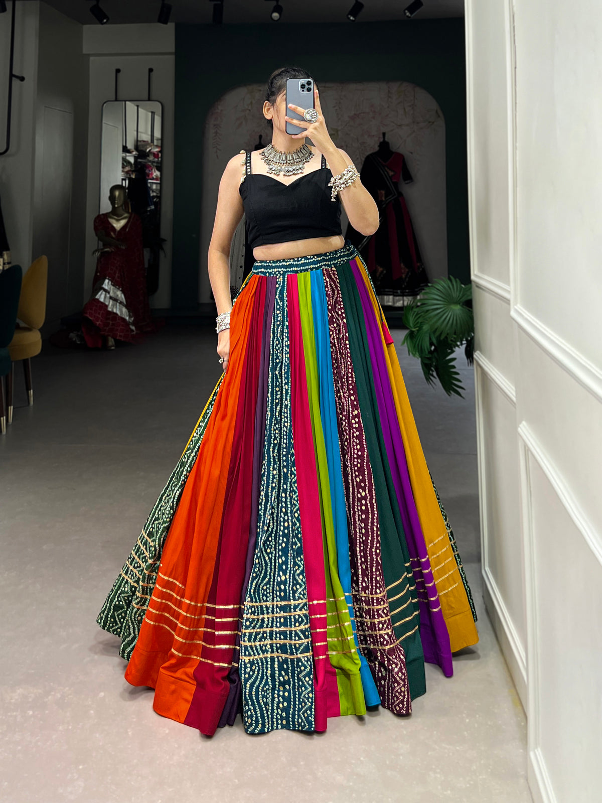 Women's Dola Silk Lehenga Choli Printed Lehenga with Foil Work Traditional Ethnic Wear with Unstitched Blouse Piece for Wedding & Festive Occasions